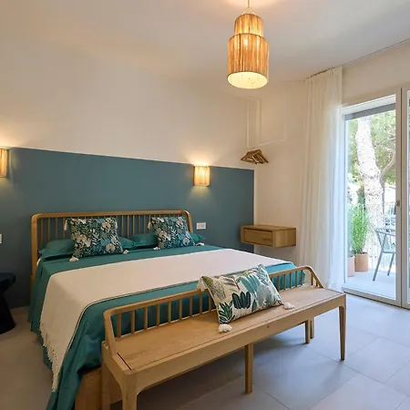 La Sfiora Bed & Breakfast