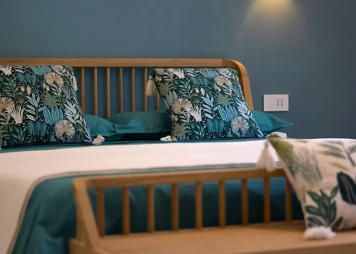 La Sfiora Bed & Breakfast 4*